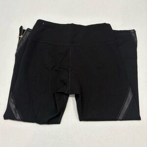 Old Navy black leggings with zipper at hem, 25” inseam, size large, worn twice